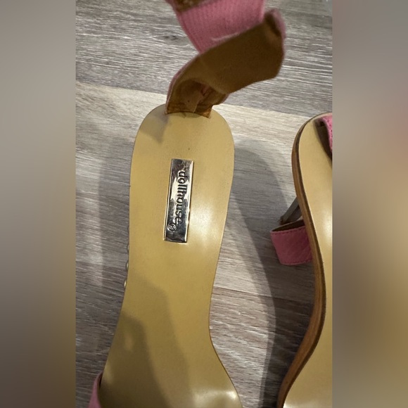 Dollhouse ankle strap studded pumps are a size 10. - Picture 4 of 11